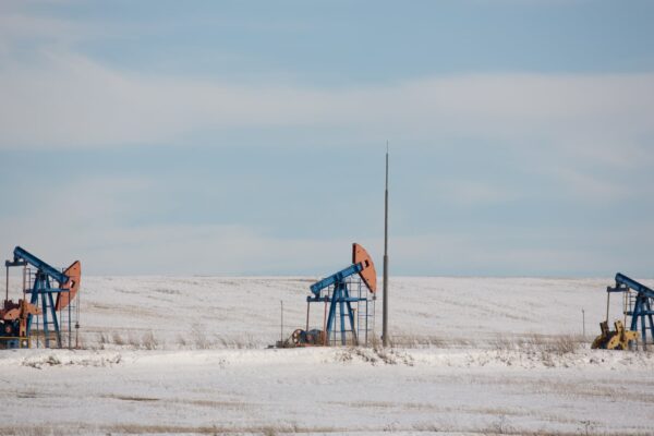 Oil prices mixed amid accusations of breaches to Israel-Hezbollah ceasefire