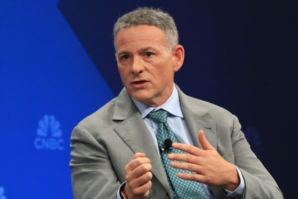 Greenlight Capital's Einhorn again argues that markets are 'broken'