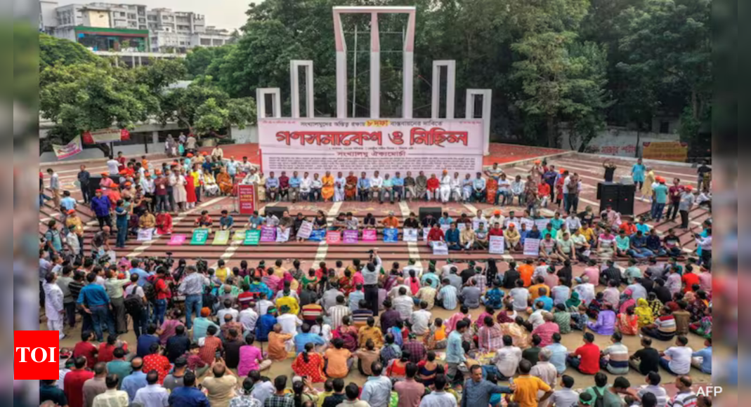 Bangladesh Hindus Rally: Hundreds march in Dhaka for protection of Hindus, minorities in Bangladesh | World News