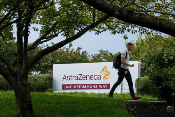 AstraZeneca Says Current, Former Executives Involved in China Probe