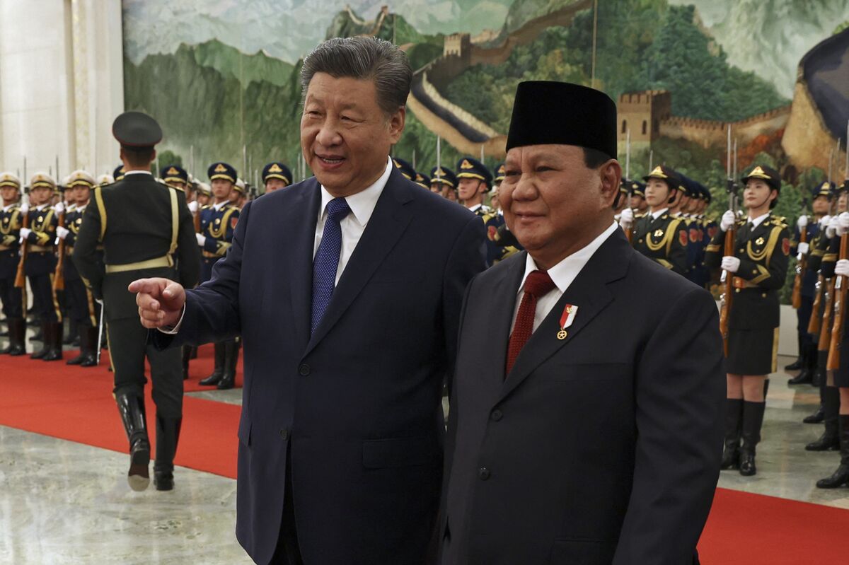 China, Indonesia Firms to Ink $10 Billion of Deals, Prabowo Says