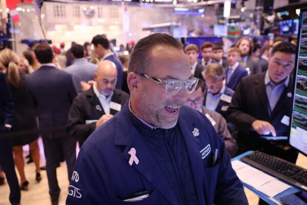 S&P 500 Breaks 6,000 For First Time Ever