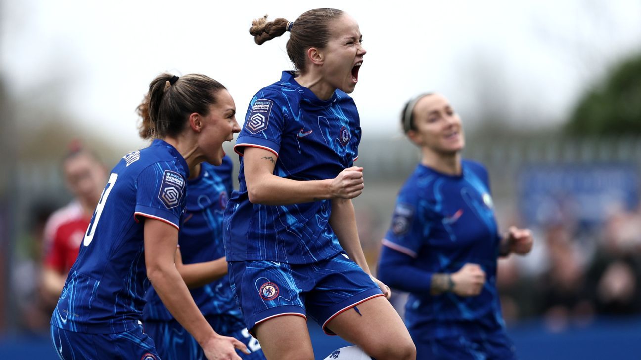 Chelsea beating Man United to stay perfect is bad sign for WSL