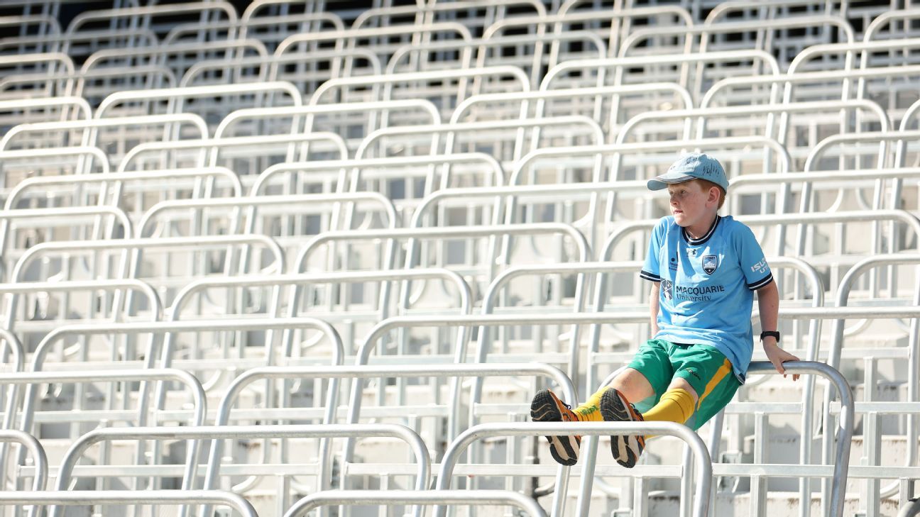 Sparse crowds and obligations: What to make of Unite Round