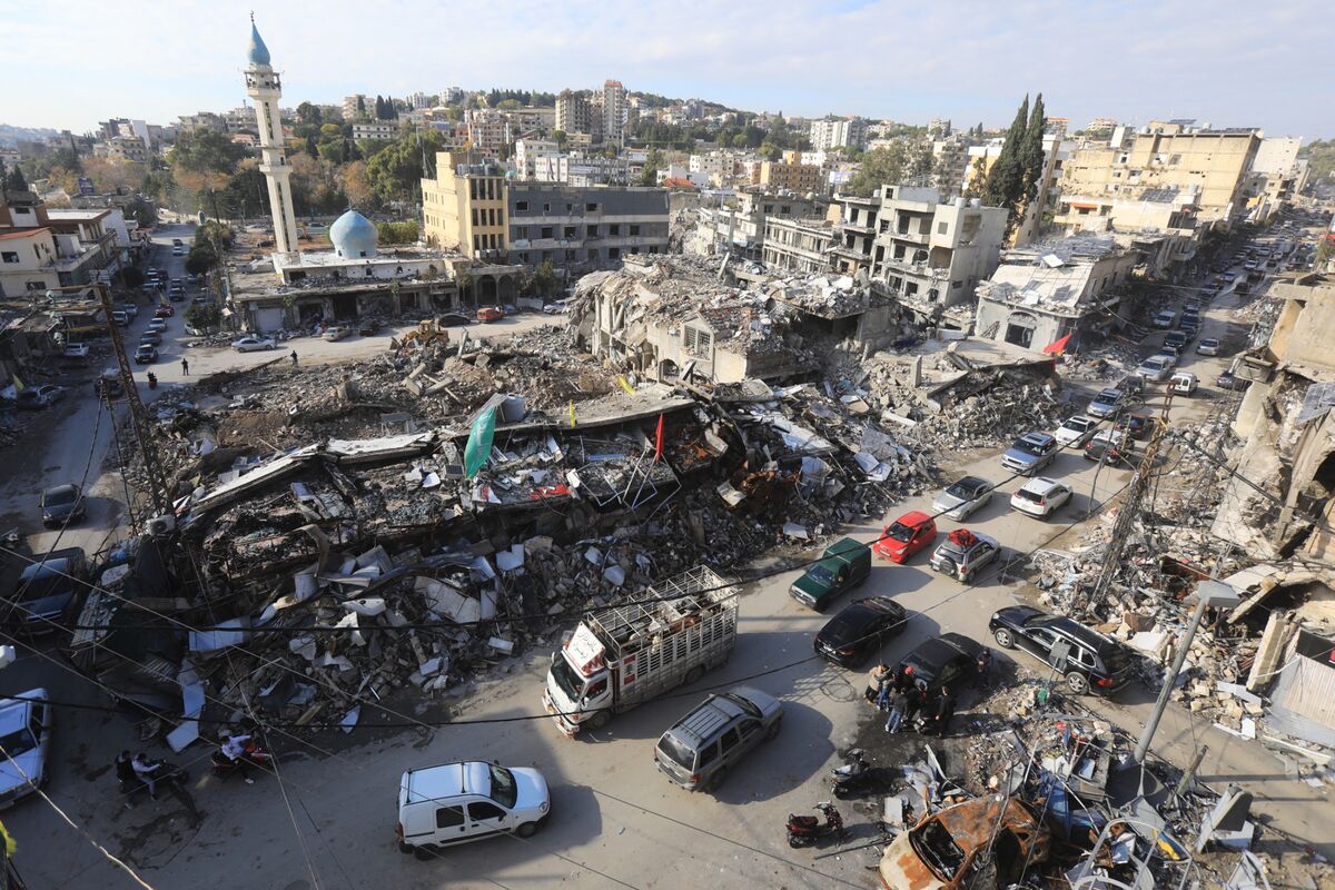Israel, Lebanon Trade Claims of Cease-Fire Breach as Truce Holds