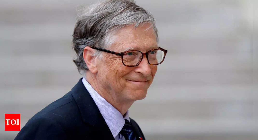 Bill Gates gives useful tips to techies on how to ask for a big salary hike without overdoing it |