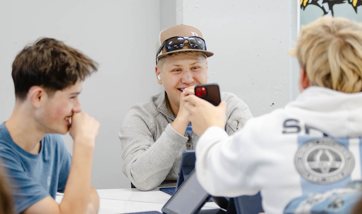 Lawrence parents weigh advantages, concerns of cell phone-free schools; school board to vote on policy – The Lawrence Times
