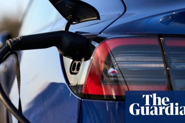 Electric car sales grow in UK despite decline in overall vehicle market | Automotive industry Electric car sales grow in UK despite decline in overall vehicle market | Automotive industry