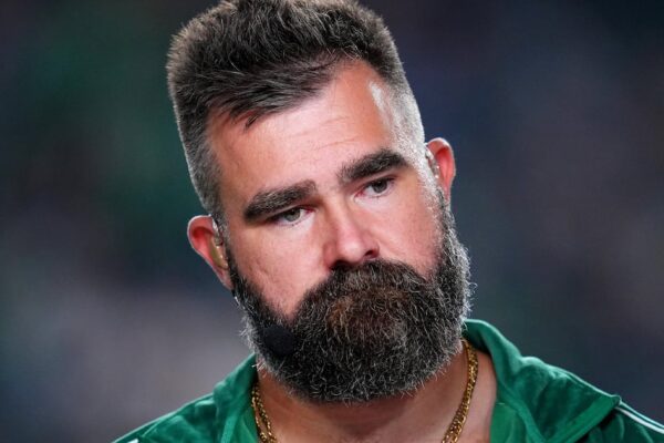 Jason Kelce Smashes Man’s Phone After Heckler Used a Slur to Taunt Travis for Dating Taylor Swift