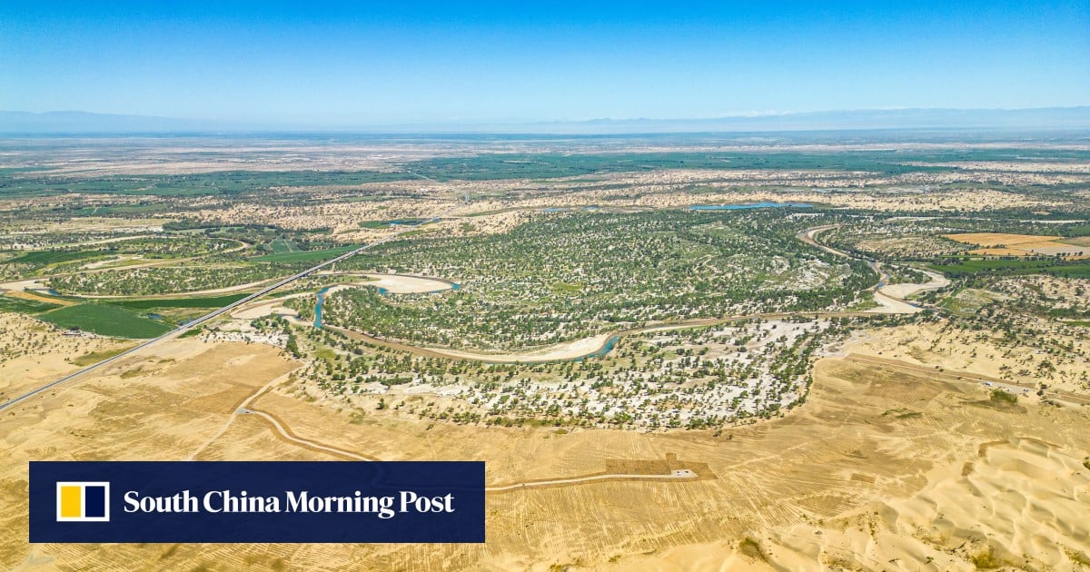 Great wall of Taklamakan: China surrounds its largest desert with giant green belt