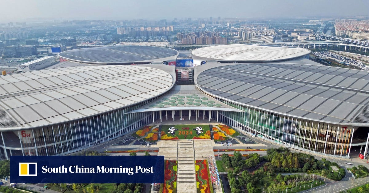 Hong Kong leader vows to attract Shanghai business as he heads north to prominent expo