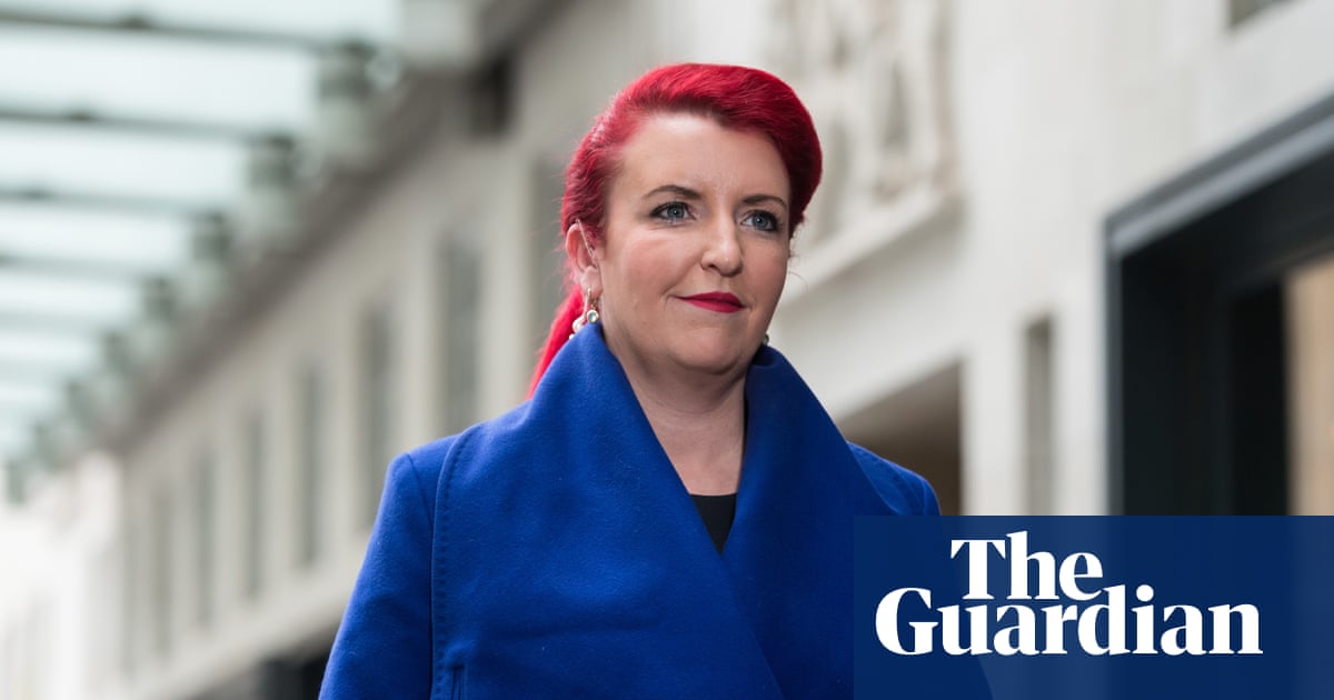 ‘People-first’ transport in English towns could be integrated by apps | Transport policy