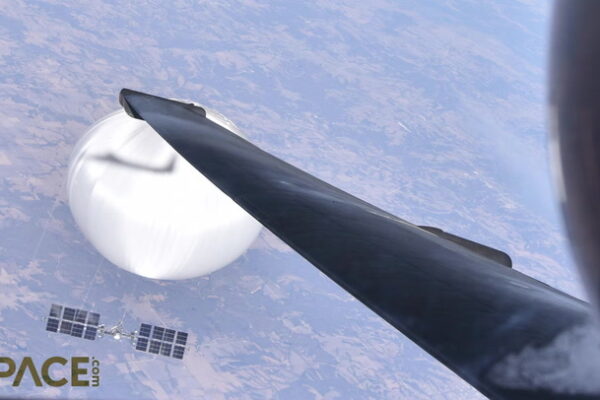 U-2 Spy Plane Captured Stunning Image Of Chinese Surveillance Balloon Download app from appStore