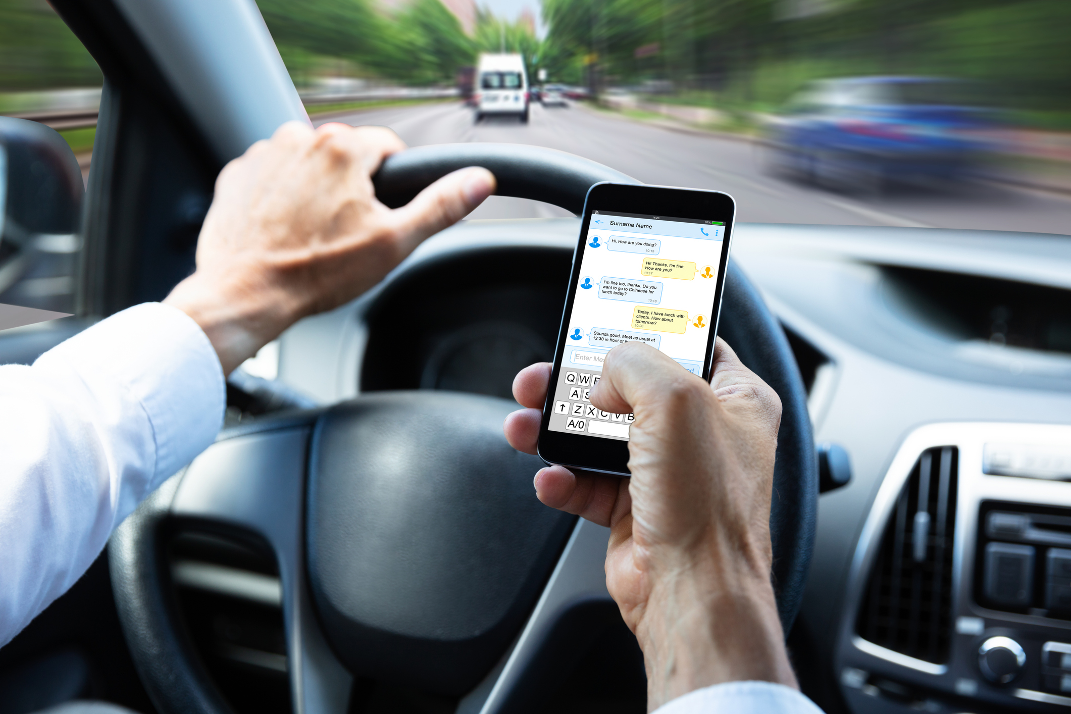 Cops crack down on drivers using mobile phones