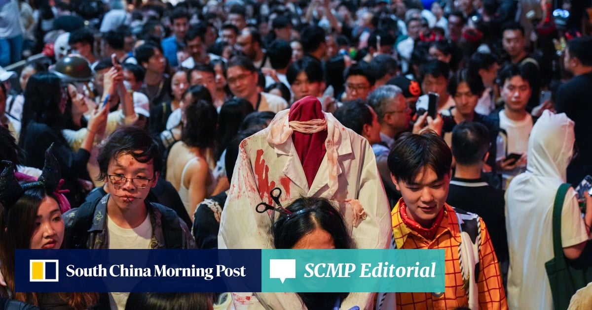 Opinion | Halloween crowds show old HK spirit