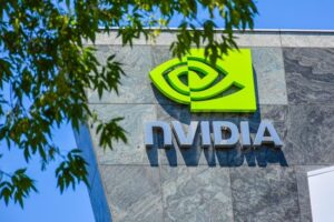 Redburn Atlantic Initiates Coverage of Nvidia with "Buy" Rating, Citing Strong AI Demand