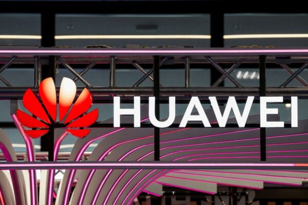 China's Huawei Technologies seeks dismissal of US criminal charges