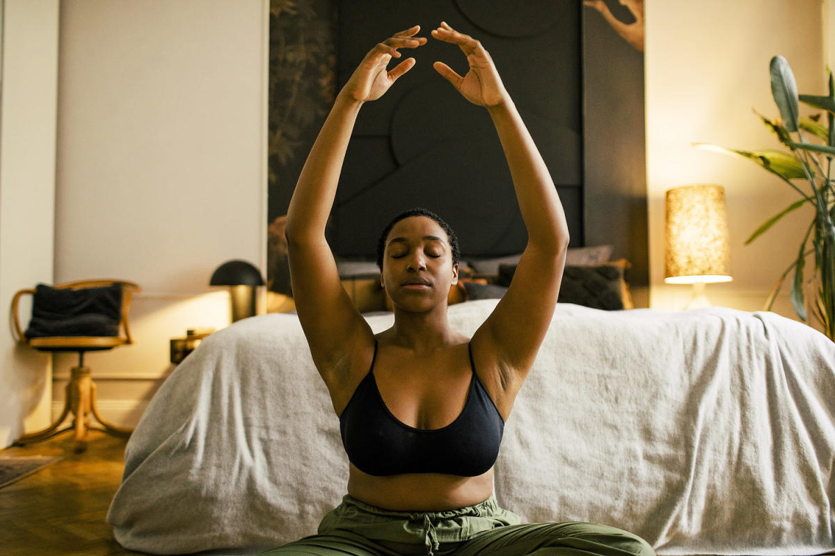 How to create a bedtime routine to help you fall asleep easier