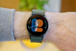 Samsung Galaxy Watch 7 01