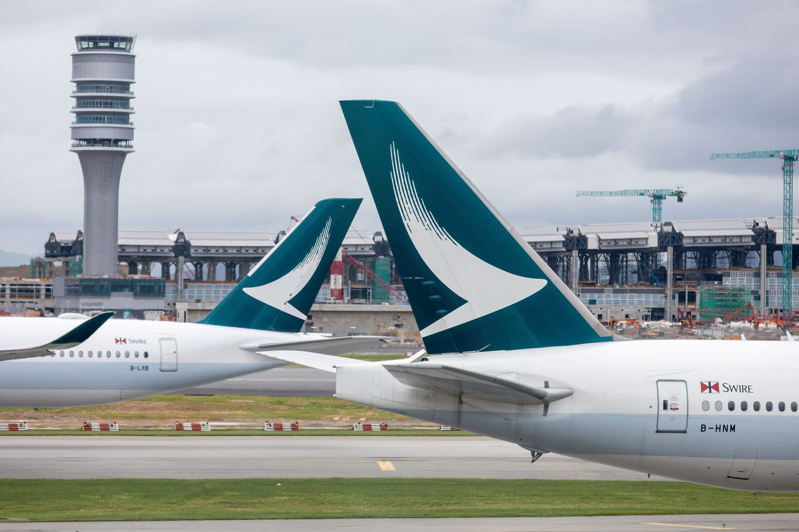 Hong Kong Airport Courts Airlines With 3rd Runway Opening On November 28