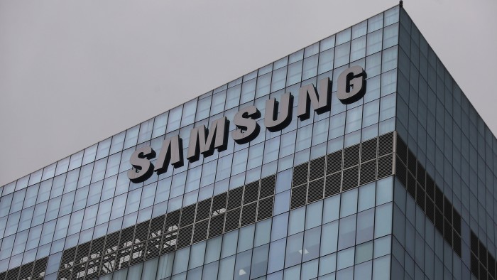Samsung shares rise on ‘desperate’ buyback plan