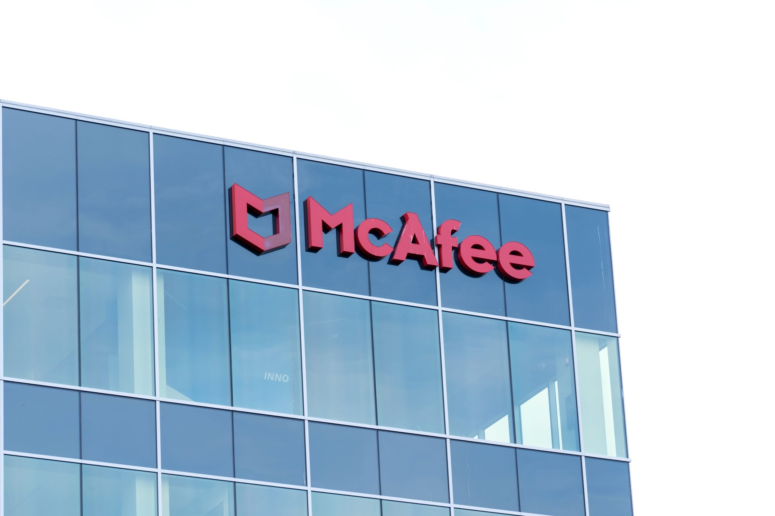 McAfee Urges Android Users to Delete 15 Predatory Loan Apps