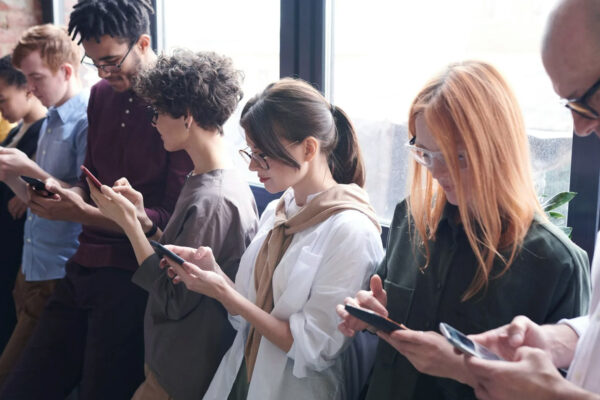 World’s most downloaded apps – Telefónica flecha arriba derecha
