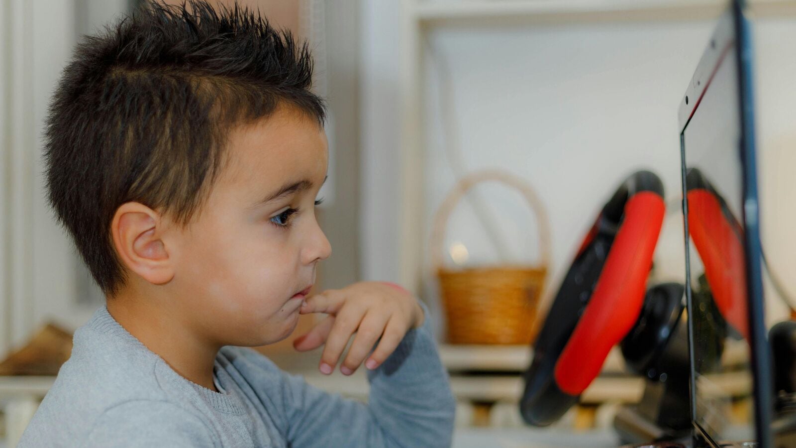 World News Today Live Updates on November 27, 2024 : ‘Even if law helps in just smallest of ways…’: Australia passes bill to ban young children from social media