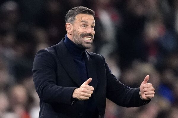 Ruud van Nistelrooy: Man Utd players want club legend to remain at Old Trafford under Ruben Amorim | Football News