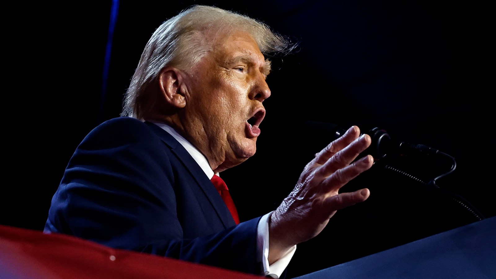 Trump Demands Truth Social Speculators Be ‘Investigated’