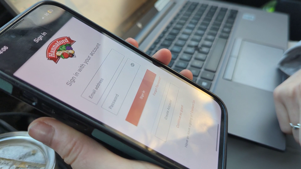 Hannaford app and website experiencing technical issues