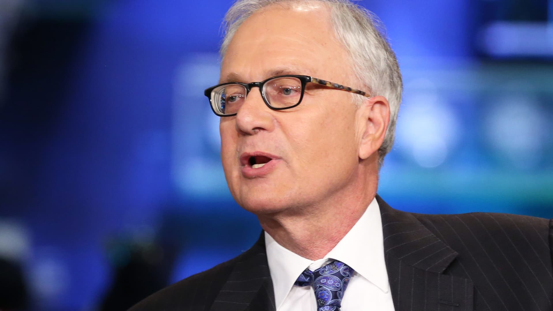 Ed Yardeni thinks Fed shouldn’t cut this week because it risks market bubble