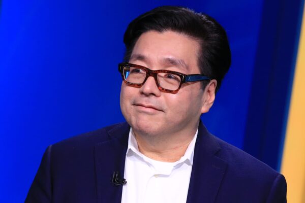 Tom Lee says ‘back up the truck’ after Wednesday’s panic selling