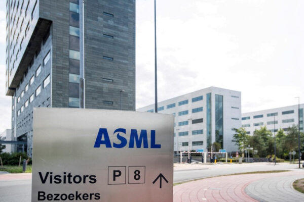 ASML not changing guidance after new US crackdown on China chip exports