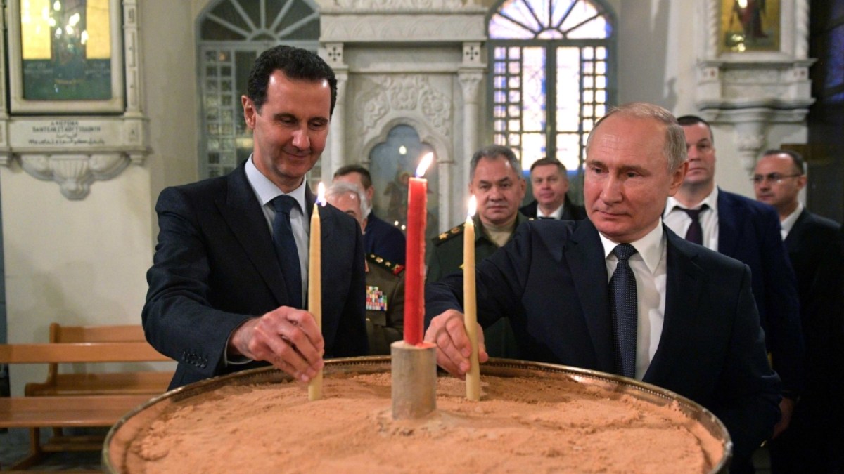 Analysis: Al-Assad’s fall is Iran and Russia’s loss, but are there winners? | Syria's War News