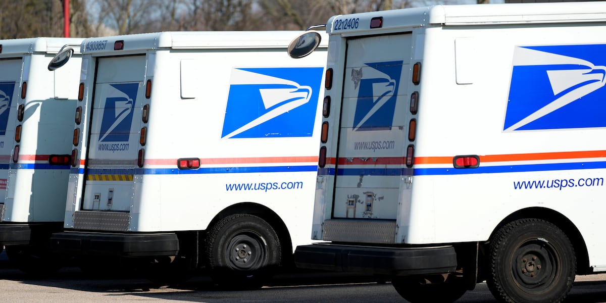 Trump is considering privatizing the U.S. Postal Service