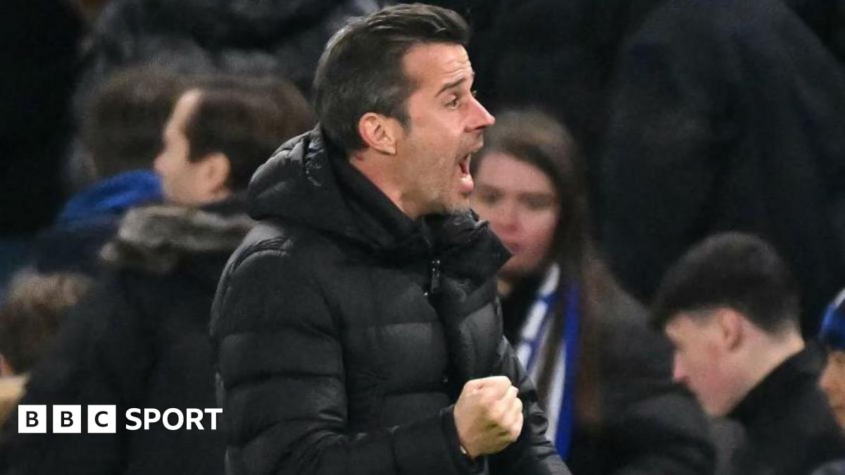 Fulham manager Marco Silva celebrates during the victory at Stamford Bridge