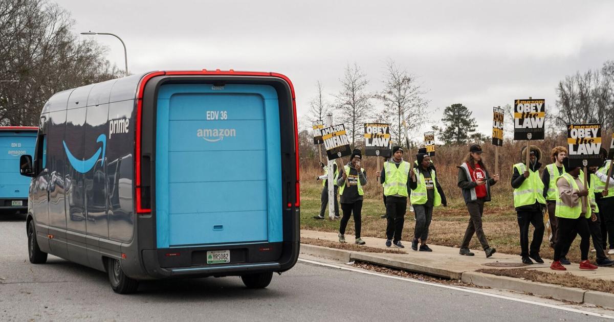 Amazon Delivery Drivers on Strike Across US | Local News