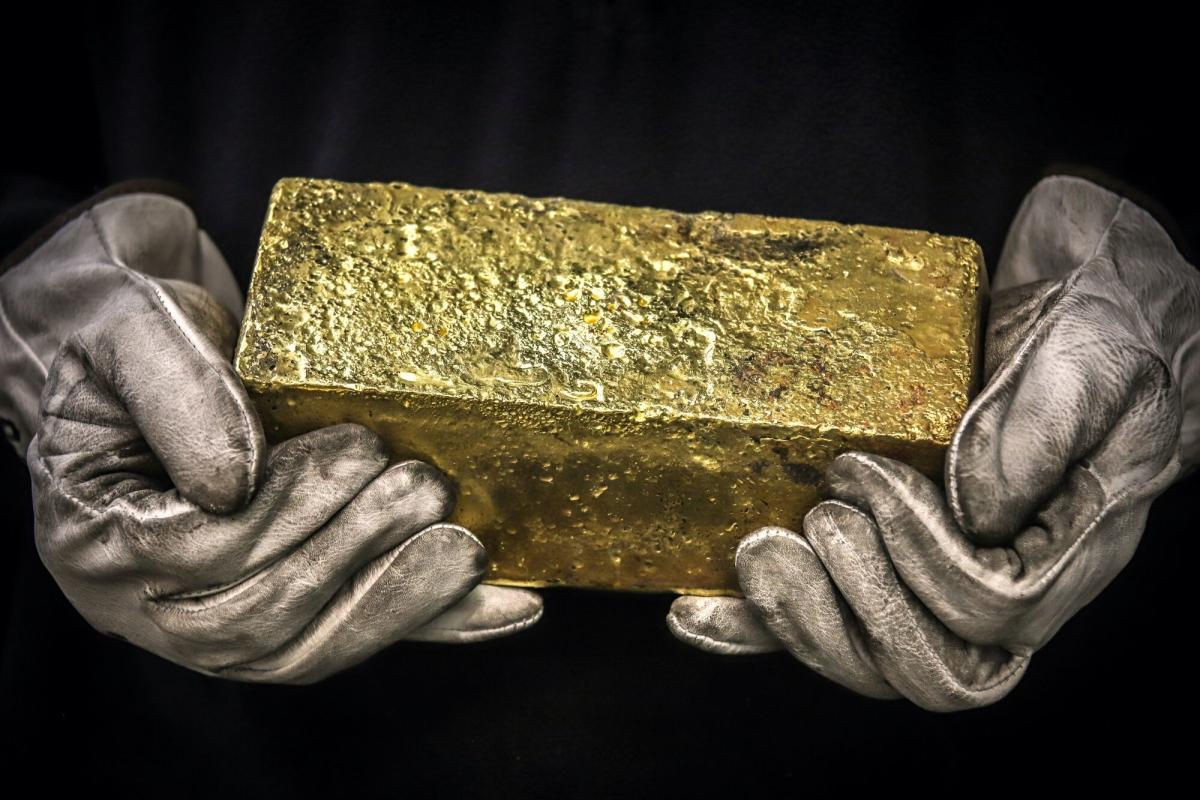 China Resumed Gold Purchases Last Month After Prices Soared