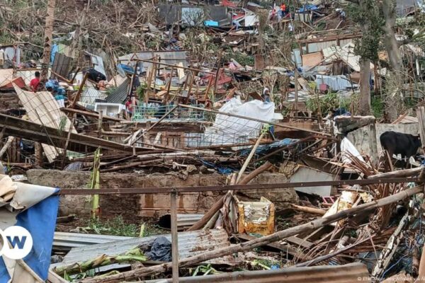 Mayotte prefect fears hundreds dead after Cyclone Chido – DW – 12/16/2024