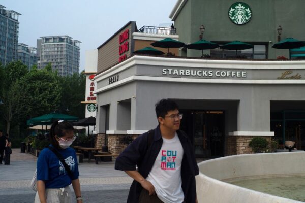 Starbucks appoints first China chief growth officer