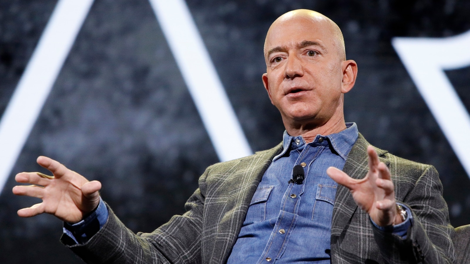 'I'm very easy to influence': Jeff Bezos reveals how he conducts Amazon meetings