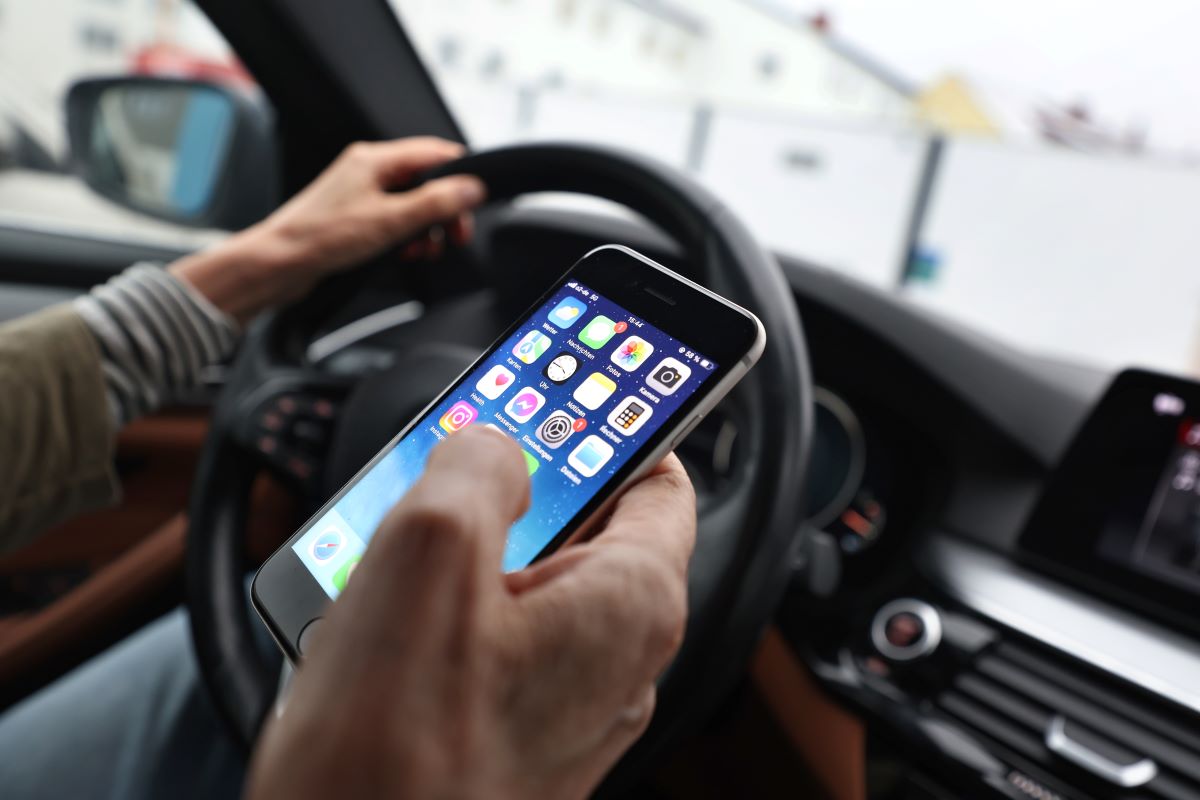 Saying ‘no’ to mobile phone use while driving