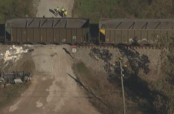 Train crashes into propane truck near US 290 in northwest Harris County; 2 injured