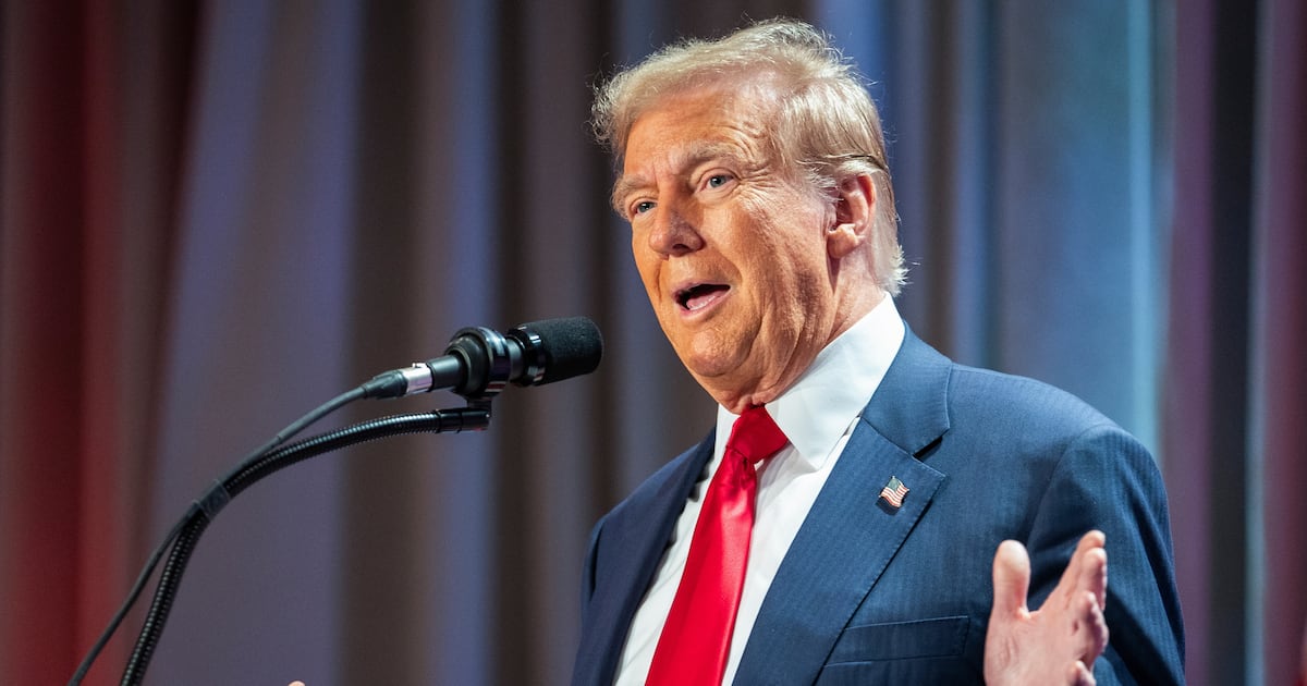 Trump Threatens Putin’s Russia And Xi’s China With ‘100% Tariffs’