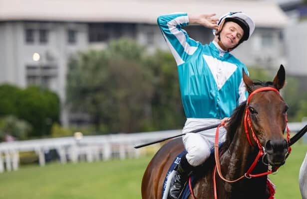 For 3rd time, Romantic Warrior wins Cup