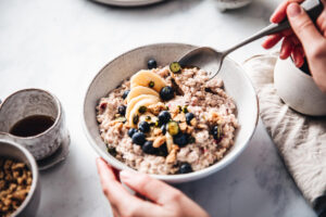 Nine ways to make porridge healthier