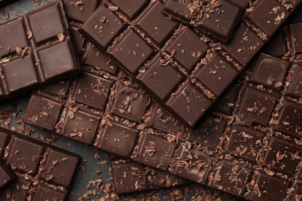 Eating Dark Chocolate May Help Lower Your Risk Eating Dark Chocolate May Help Lower Your Risk
