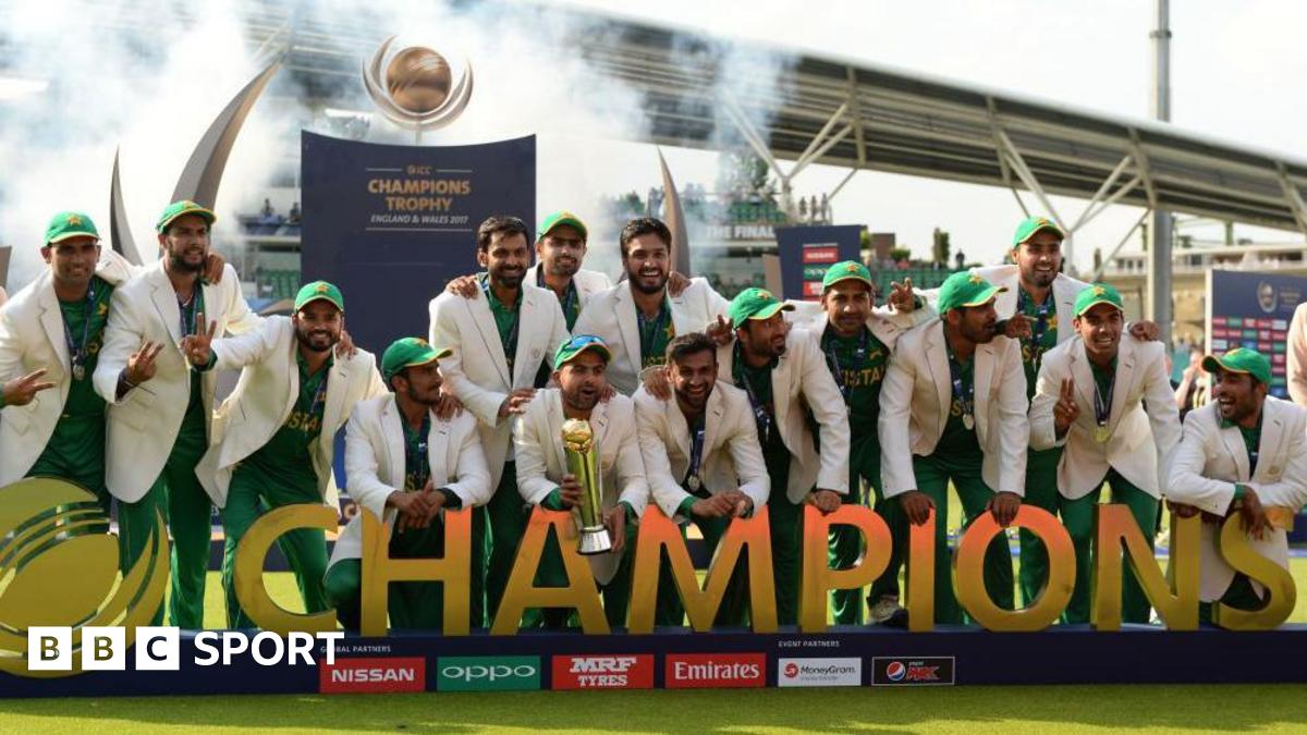 Pakistan celebrate with the trophy after winning the ICC Champions Trophy final.