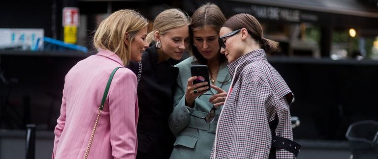 Why people are quitting dating apps for real life events
